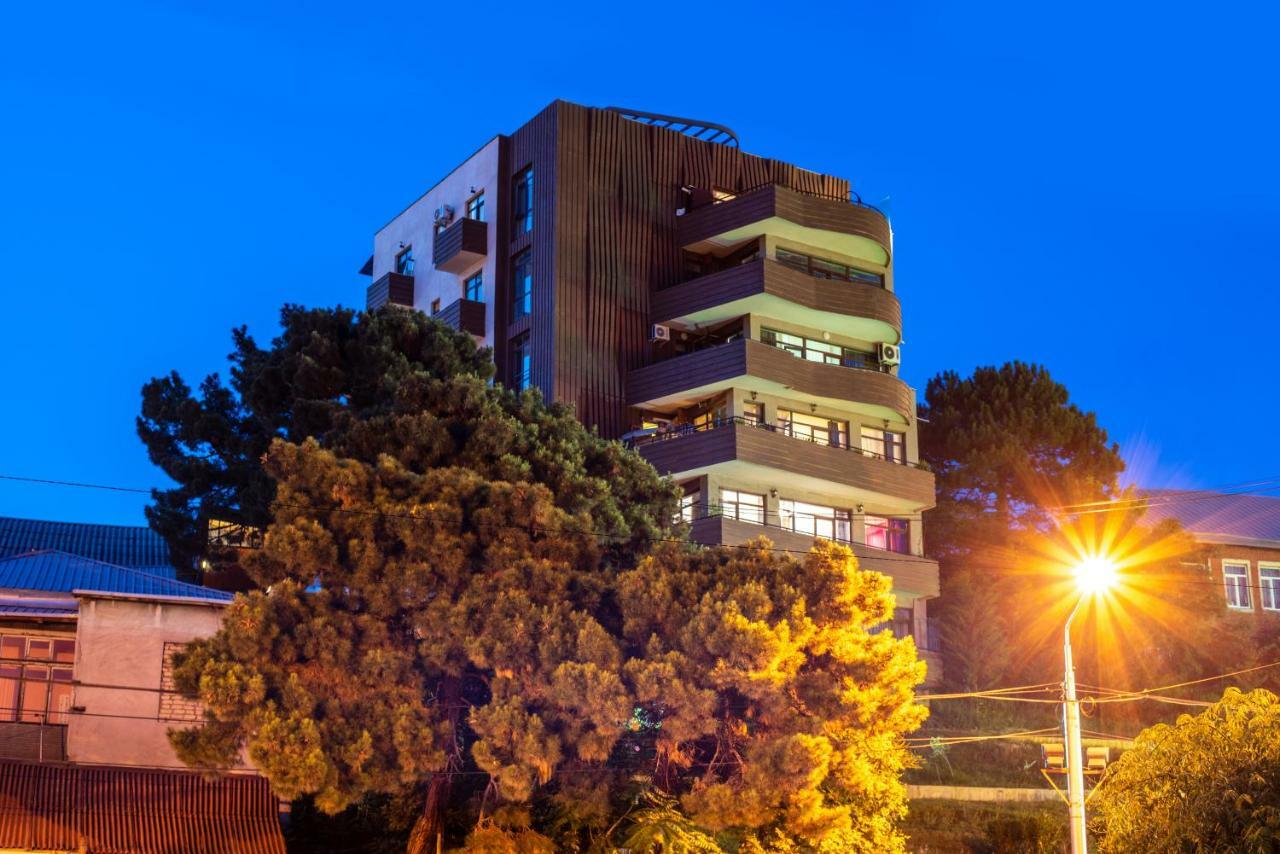 Tonusi Luxe Hotel In The Historic City Center Tbiliszi Kültér fotó